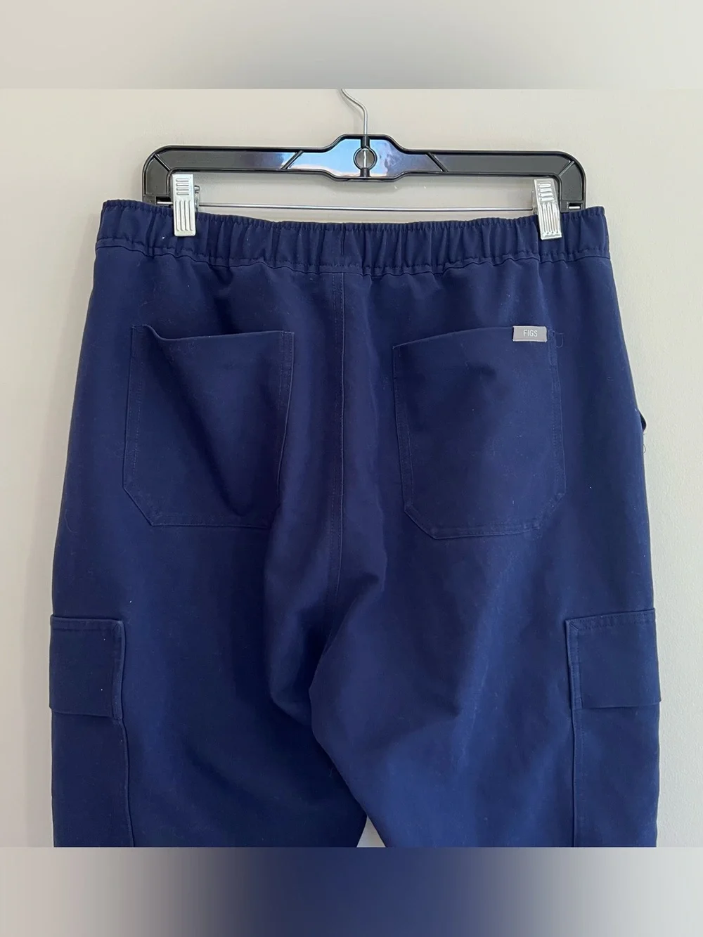 Figs men’s flap